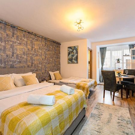 Luxury Studios - Soarelui 10 Brašov Exteriér fotografie