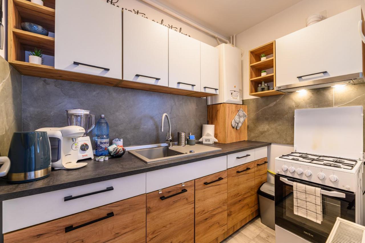 Luxury Studios - Soarelui 10 Brašov Exteriér fotografie